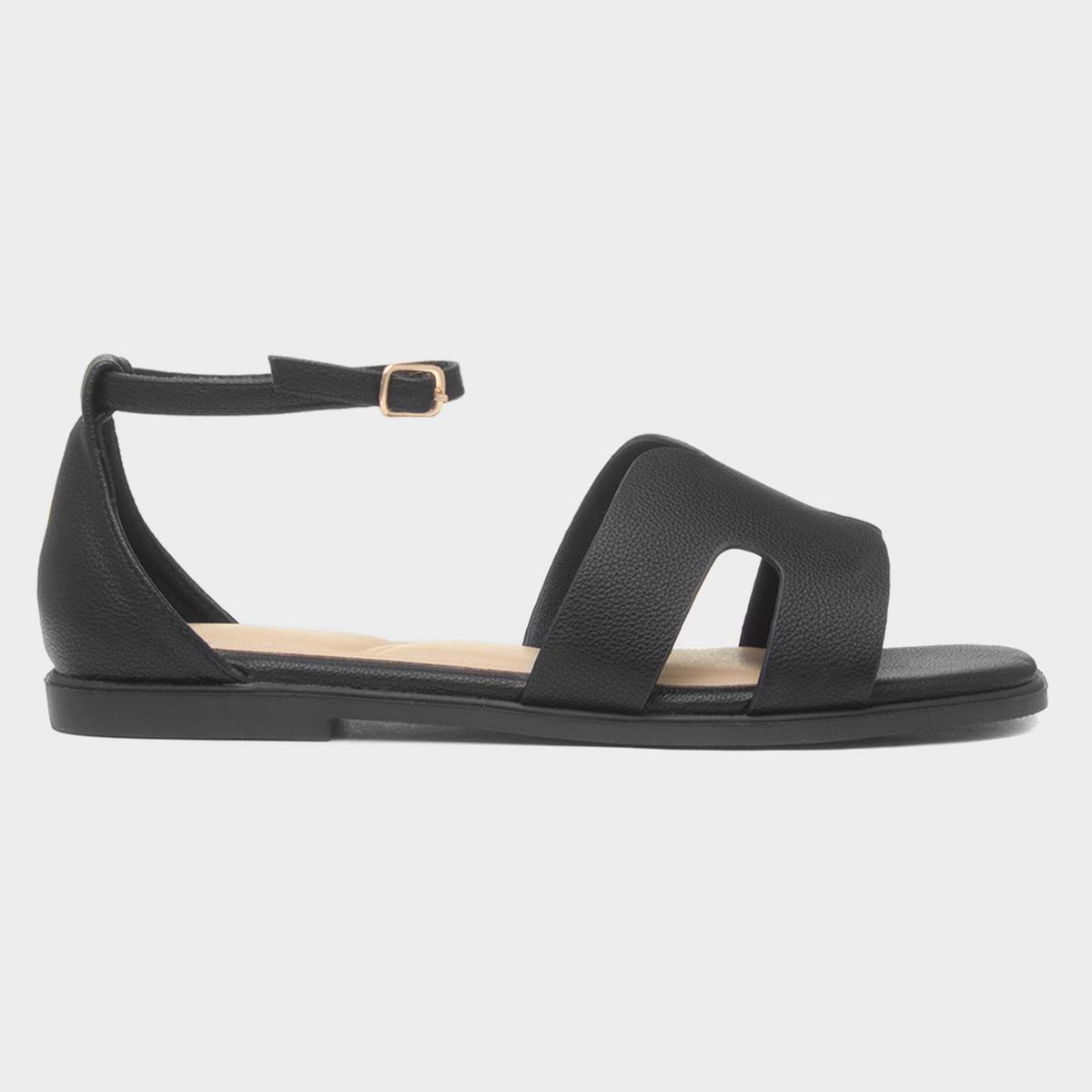 Truffle Bay Womens Black Buckle Sandal