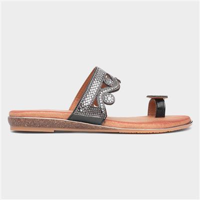 Lynn Womens Black Diamante Toe Loop Sandal