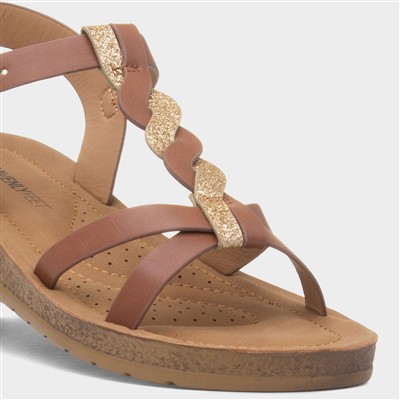 Hay Womens Tan Buckle Sandal