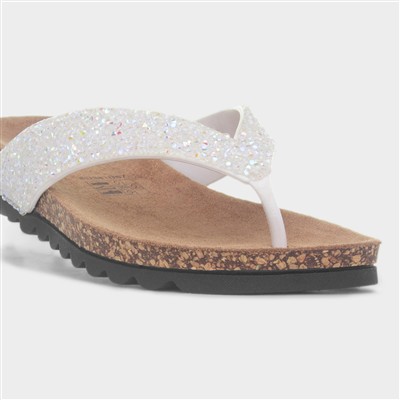 Crocus Womens White Toe Post Sandal