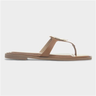 Su Womens Tan Flat Toe Post Sandal