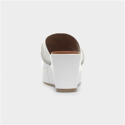 Sasha Womens White Wedge Sandal