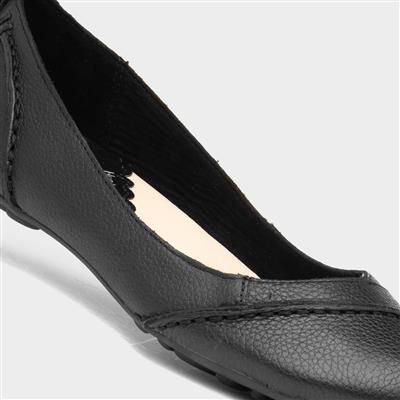 Janessa Womens Black Ballerina