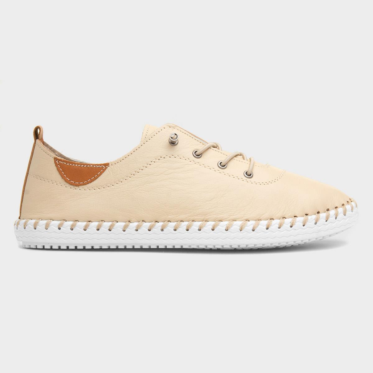 St. Ives Womens Beige Leather Casual Shoe