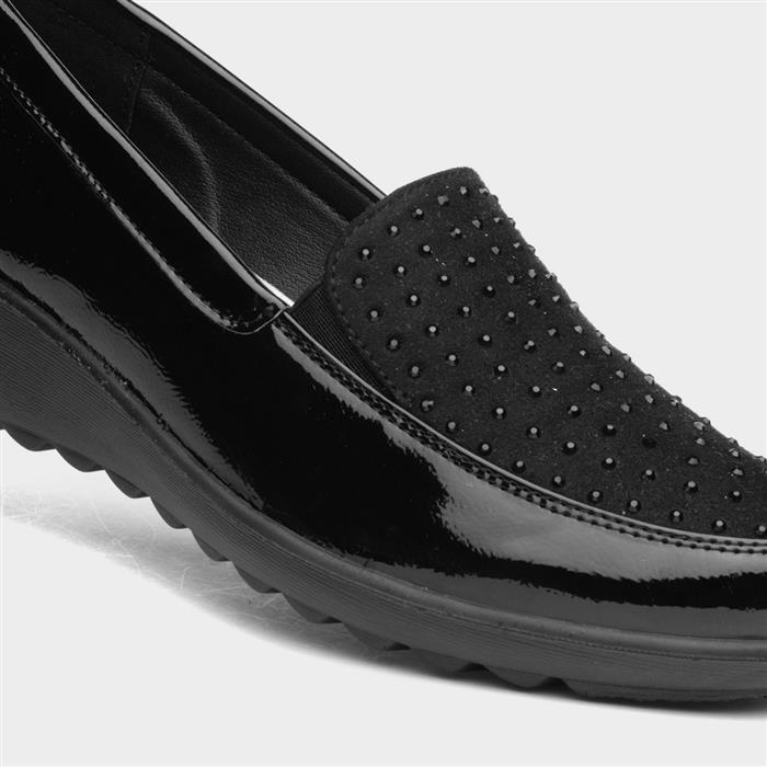 Susan Womens Black Slip On Wedge Shoe