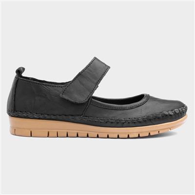 Tai Womens Black Leather Casual Shoe