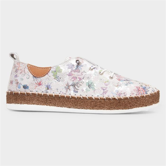 Iva Womens White Floral Slip On Leather Shoe