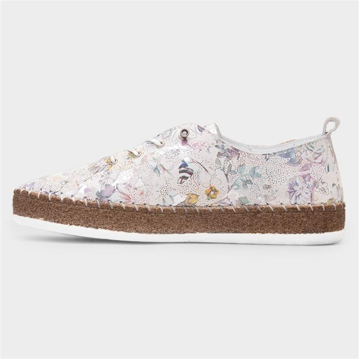 Iva Womens White Floral Slip On Leather Shoe