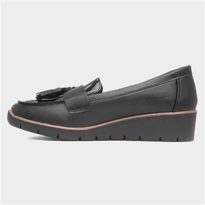 Yvonne Womens Black Loafer