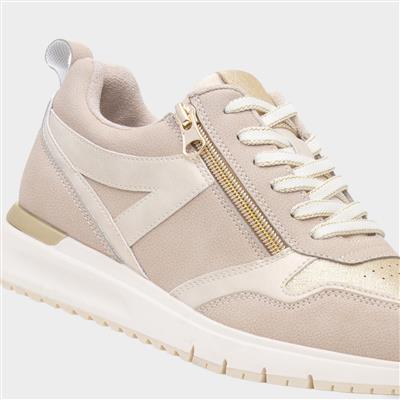 Retreat Womens Beige Shoe