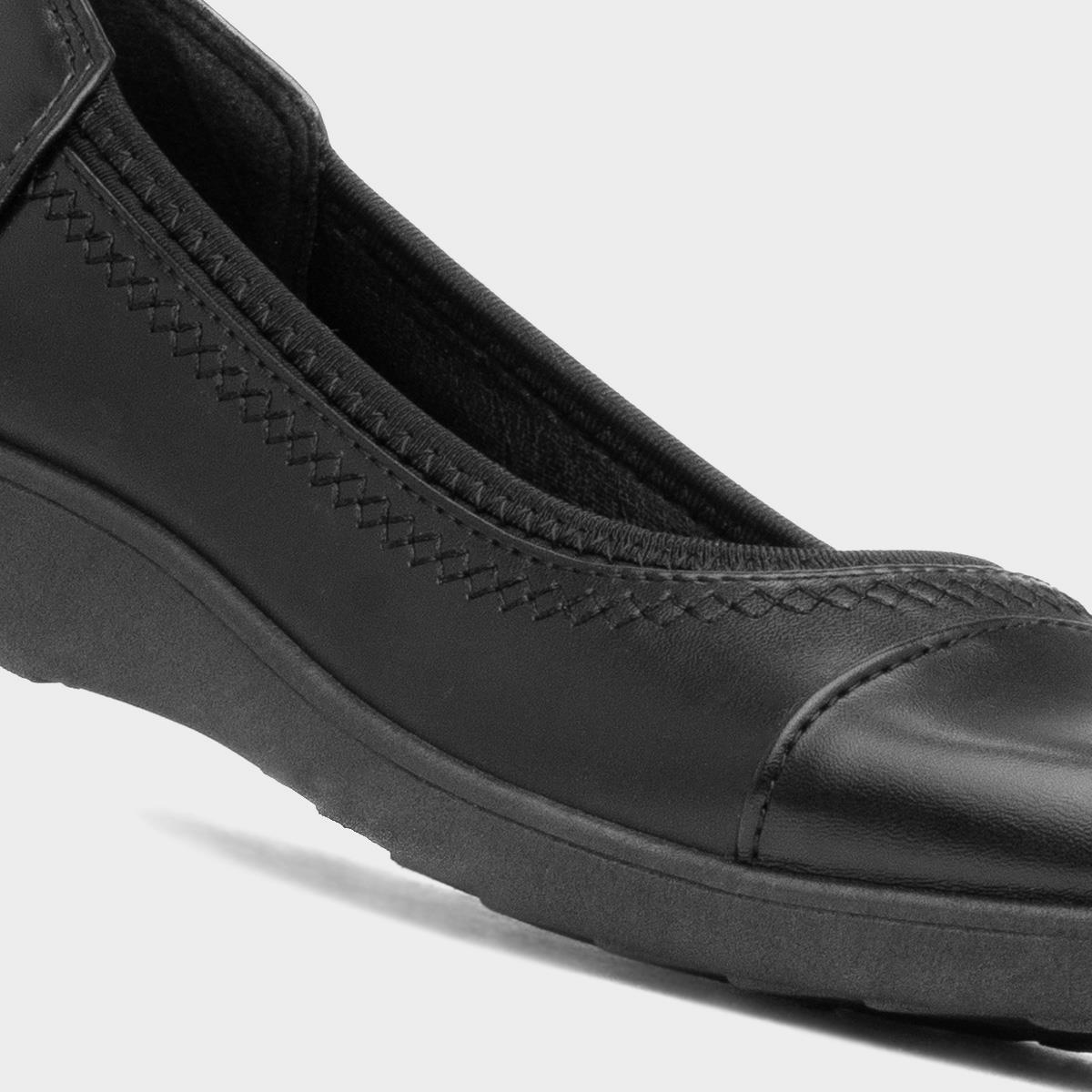 Softlites Womens Black Flat Shoe-12159 shoezone