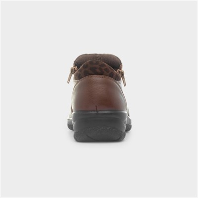 Windermere Womens Brown Zip Up Shoe