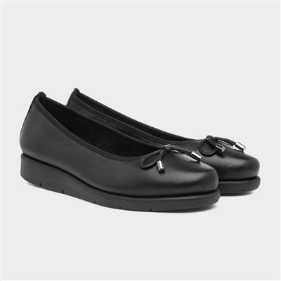 Womens Black Leather Shoe