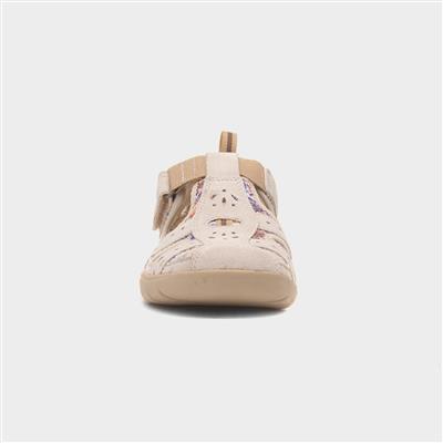 Cleveland Womens Beige Shoes