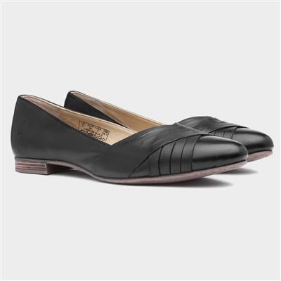 Marley Womens Black Leather Ballerina