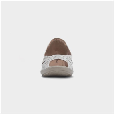 Kate Womens White Open Toe Wedge Shoe