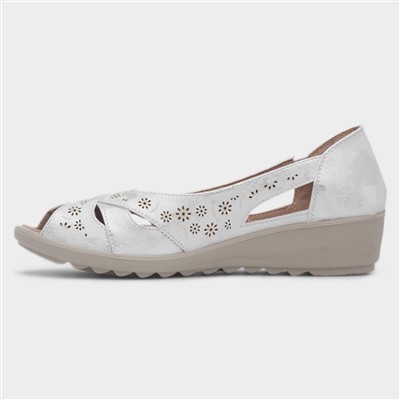 Kate Womens White Open Toe Wedge Shoe