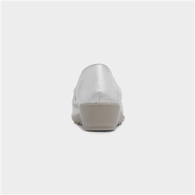 Kate Womens White Open Toe Wedge Shoe