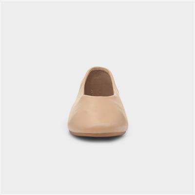 Erin Womens Beige Ballerina
