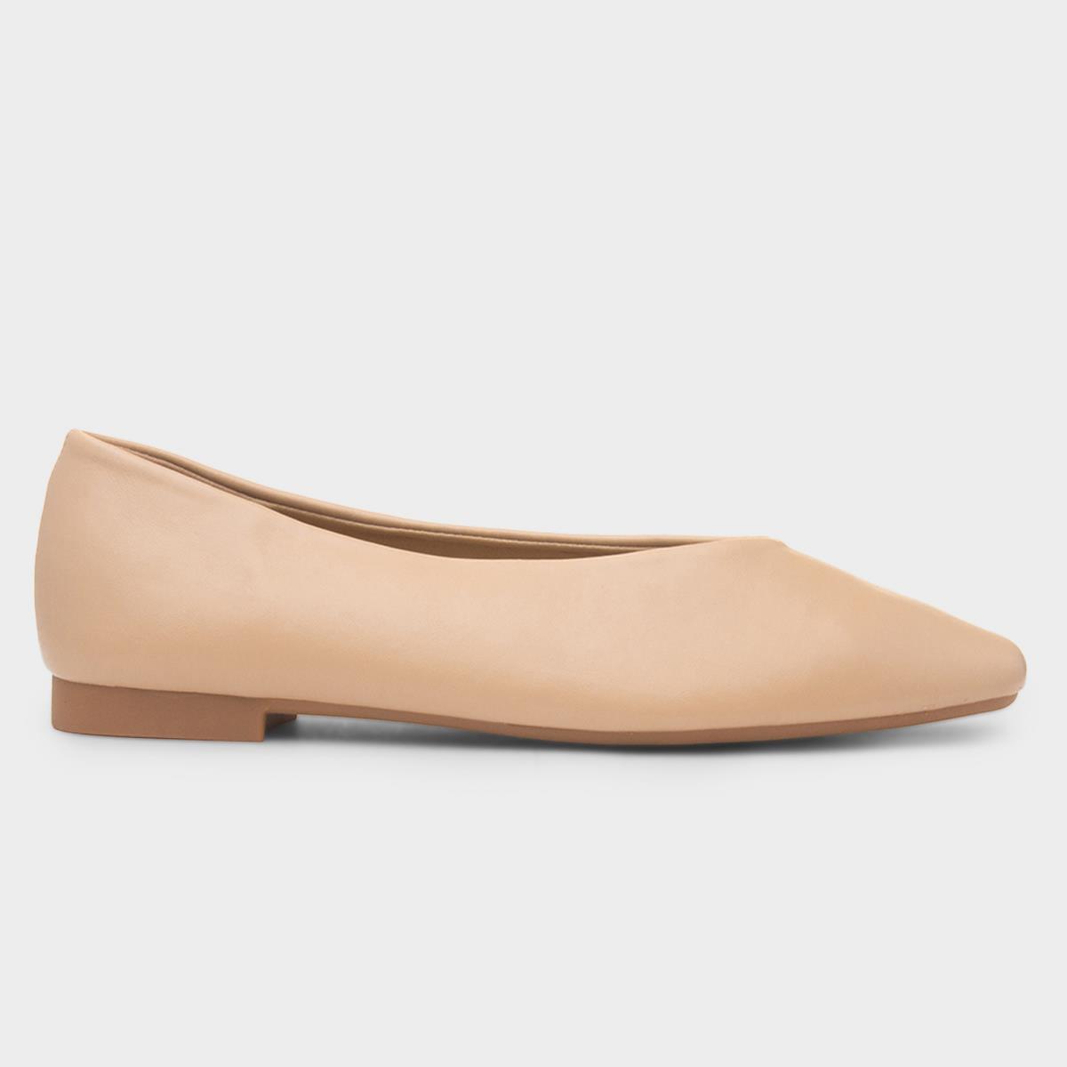 Erin Womens Beige Ballerina