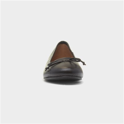 Naomi Womens Black Leather Ballerina