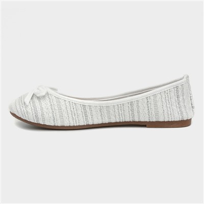 Womens White Bow Knitted Effect Ballerina