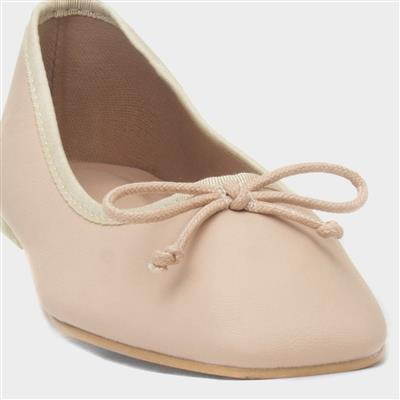 Penelope Womens Nude Ballerina