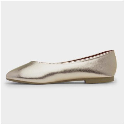 Nicki Womens Gold Round Toe Ballerina Shoe