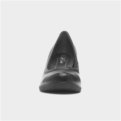 Betty Womens Black Heeled Court Shoe