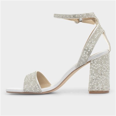 Judy Womens White Diamante Heel