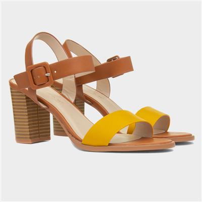 Palin Womens Yellow Buckle Heel