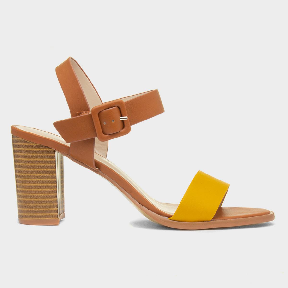 Palin Womens Yellow Buckle Heel