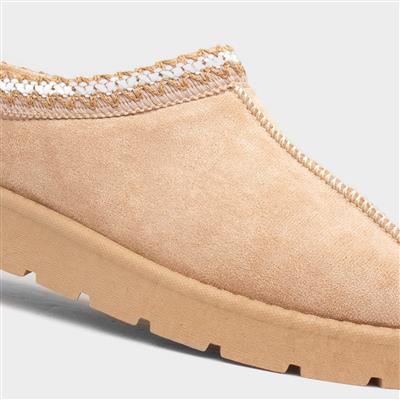 Chloe Womens Sand Faux Fur Shoe