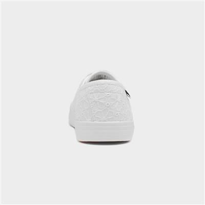 Chow Chow Womens White Canvas Shoe