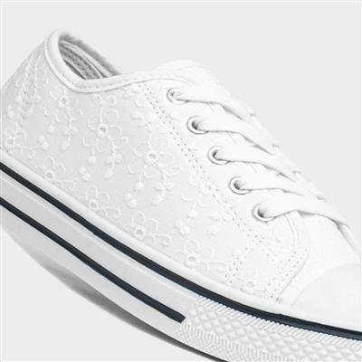 Meru Womens White Floral Canvas Shoe