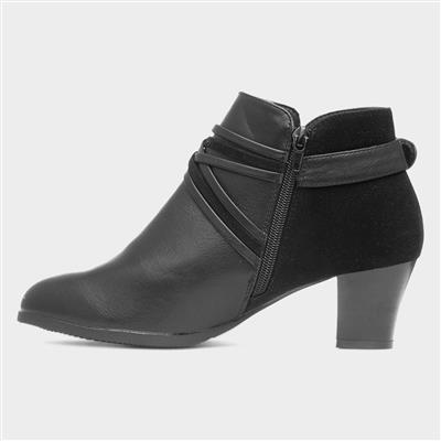 Andrea Womens Black Heeled Boot