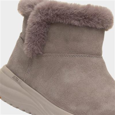 On The Go Stellar Womens Taupe Boot