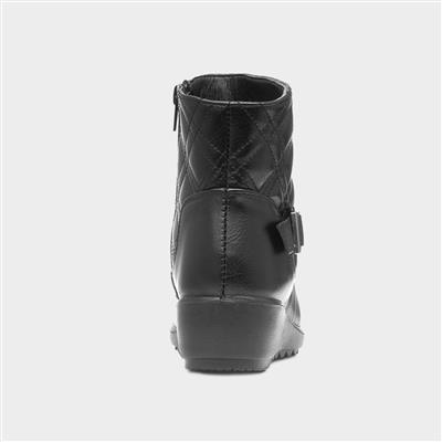 Queenie Womens Black Wedge Ankle Boot