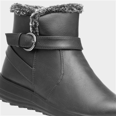 Skye Womens Black Wedge Boot