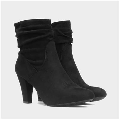 Dorian Womens Black Wide Fit Heeled Boot