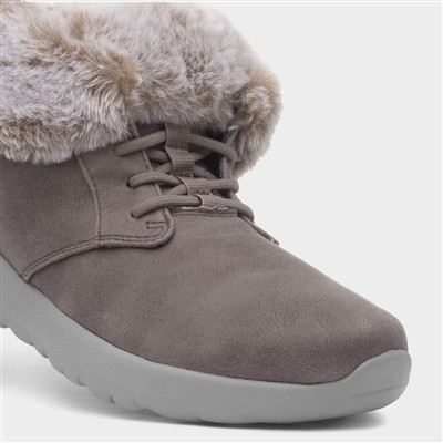 Slip Ins On-The-Go Womens Taupe Boot