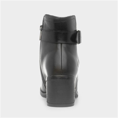 Hensley Womens Black Ankle Boots