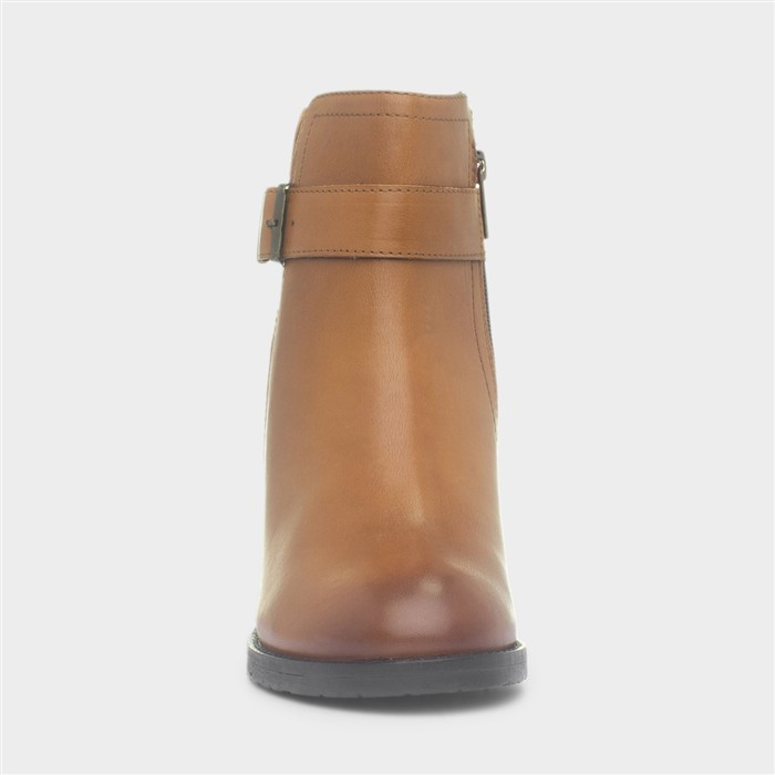 Hensley Women’s Tan Ankle Leather Boo