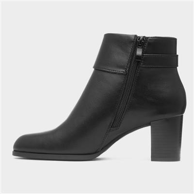 Regina Womens Black Heeled Boot