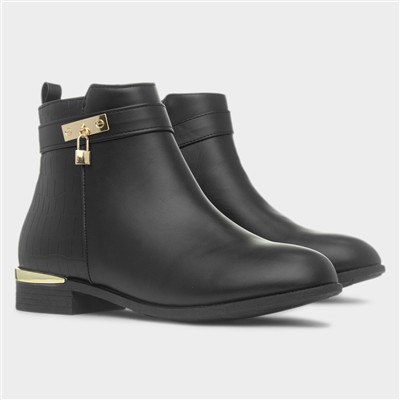 Flora Women's Black Ankle Boots