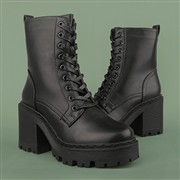 Truffle Collection Ivy Womens Black Lace Up Boot (Click For Details)