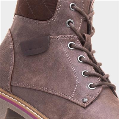 Alberta Womens Brown Lace Up Boot