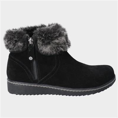 Womens Penny Boot in Black