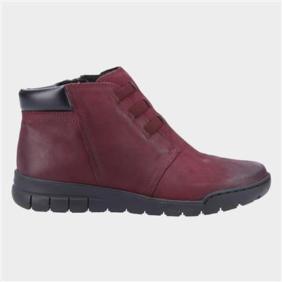Carmen Womens Ankle Boot in Red