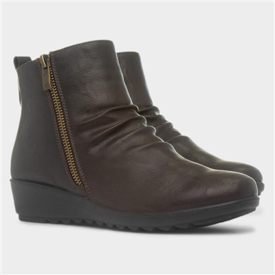 Pearl Womens Brown Wedge Ankle Boot